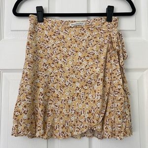 Abercrombie & Fitch Mini Skirt